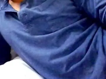 topalphaboss – webcam model profile photo Image 11