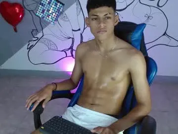 puneripiya – webcam model profile photo Image 2