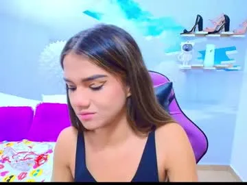 iamsomeone1234 – webcam model profile photo Image 9