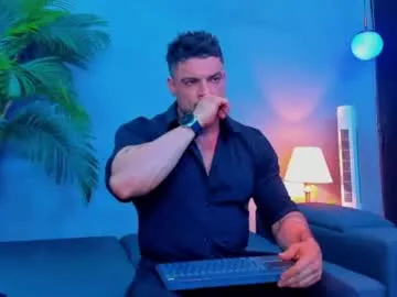 SarithaBroun – webcam model profile photo Image 14