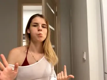 KendyDaner – webcam model profile photo Image 2