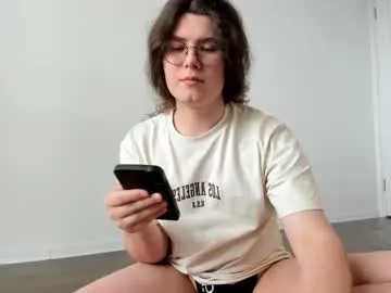 AvaReece – webcam model profile photo Image 5