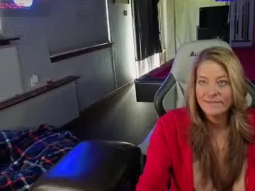 mochasins_ – webcam model profile photo Image 16