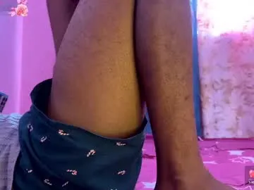 il_undercover – webcam model profile photo Image 8