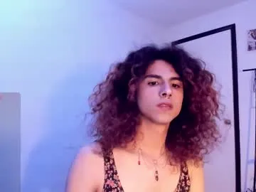 MollyBoston – webcam model profile photo Image 2