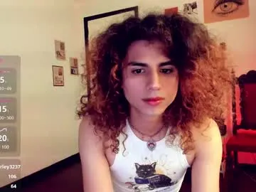 MollyBoston – webcam model profile photo Image 6