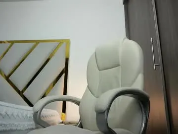 artemis_020 – webcam model profile photo Image 6