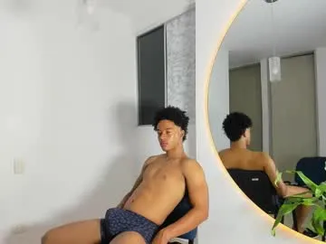 puneripiya – webcam model profile photo Image 13