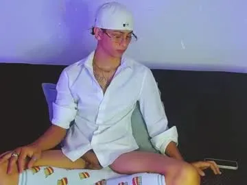 NikoleBakers – webcam model profile photo Image 6