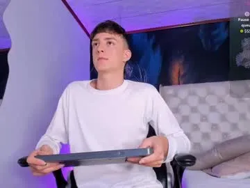 cori_paige – webcam model profile photo Image 8