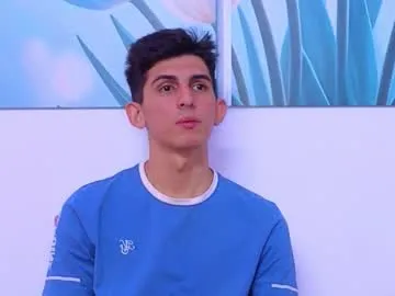 flirtsxxx – webcam model profile photo Image 18