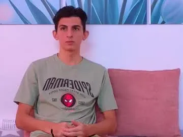 flirtsxxx – webcam model profile photo Image 3