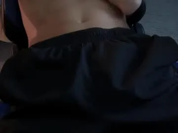 shreya_0 – webcam model profile photo Image 11