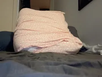 MilaDelays – webcam model profile photo Image 14