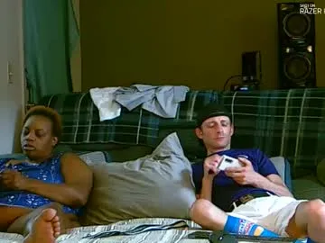 July – webcam model profile photo Image 2