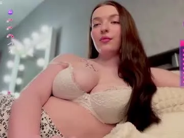 AlisonHale – webcam model profile photo Image 18