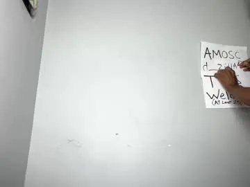 artemis_020 – webcam model profile photo Image 12