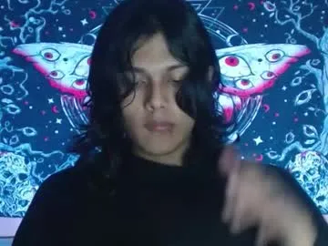 umarany – webcam model profile photo Image 18