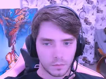 AdelinaLuuna – webcam model profile photo Image 14