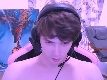 AdelinaLuuna – webcam model profile photo Image 15