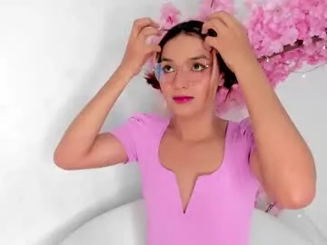 _sparkland_ – webcam model profile photo Image 6