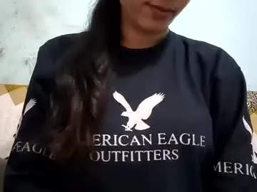 AdelLonsford – webcam model profile photo Image 2