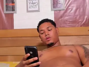 dominicvera – webcam model profile photo