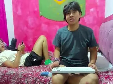 sunflower_28 – webcam model profile photo Image 11