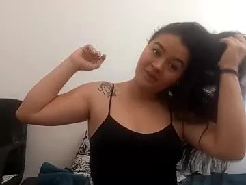 EmiliaWalker – webcam model profile photo Image 12