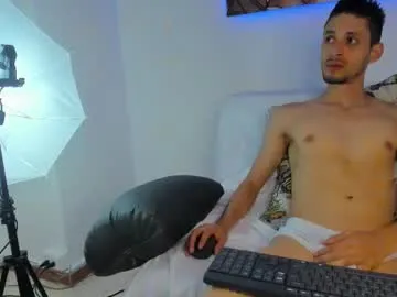 tvycas7 – webcam model profile photo Image 4