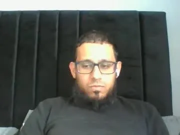 topalphaboss – webcam model profile photo Image 16