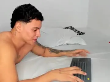 yenifer016 – webcam model profile photo Image 11