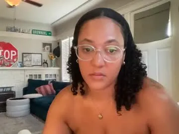 indiandesiguys2023 – webcam model profile photo Image 9