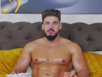 Emely – webcam model profile photo Image 2