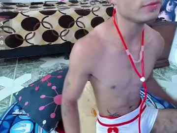 MayaHiper – webcam model profile photo Image 11