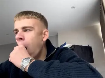 brownboy6999 – webcam model profile photo Image 17