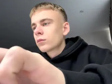 brownboy6999 – webcam model profile photo Image 19