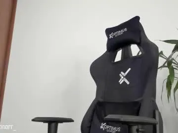 aliceclark__ – webcam model profile photo Image 11