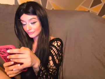 indiandesiguys2023 – webcam model profile photo Image 4