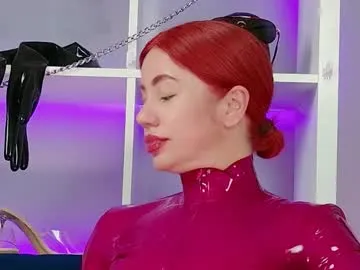 LunaWinks – webcam model profile photo Image 4