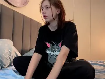 Seline – webcam model profile photo Image 3