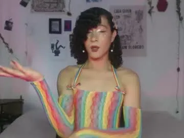 puneripiya – webcam model profile photo Image 4