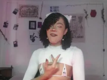 puneripiya – webcam model profile photo Image 5