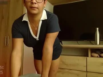 innocent_bianca – webcam model profile photo Image 11