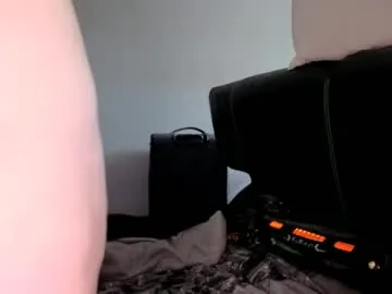 NolanMia – webcam model profile photo Image 6