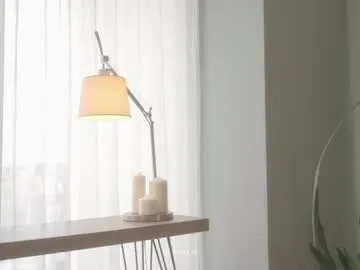 ChloeWills – webcam model profile photo Image 8