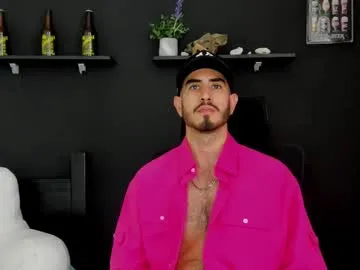 sara_shrma – webcam model profile photo Image 2