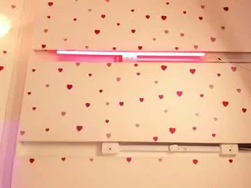 mae_nathan – webcam model profile photo Image 18