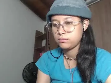 emmasweet95 – webcam model profile photo