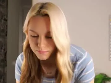 AlexiaBanner – webcam model profile photo Image 11